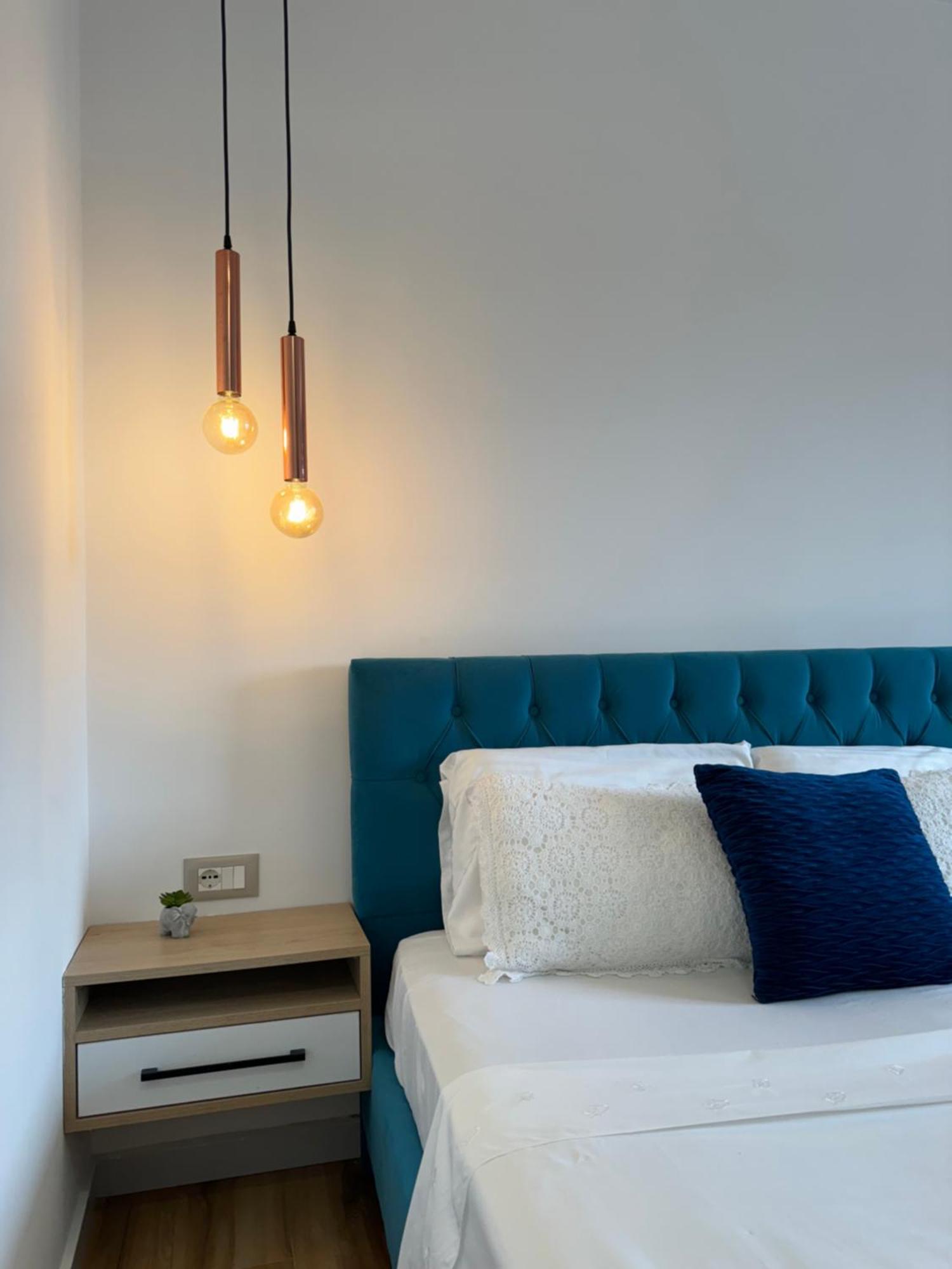 Tirana Elegant Apartment Bagian luar foto