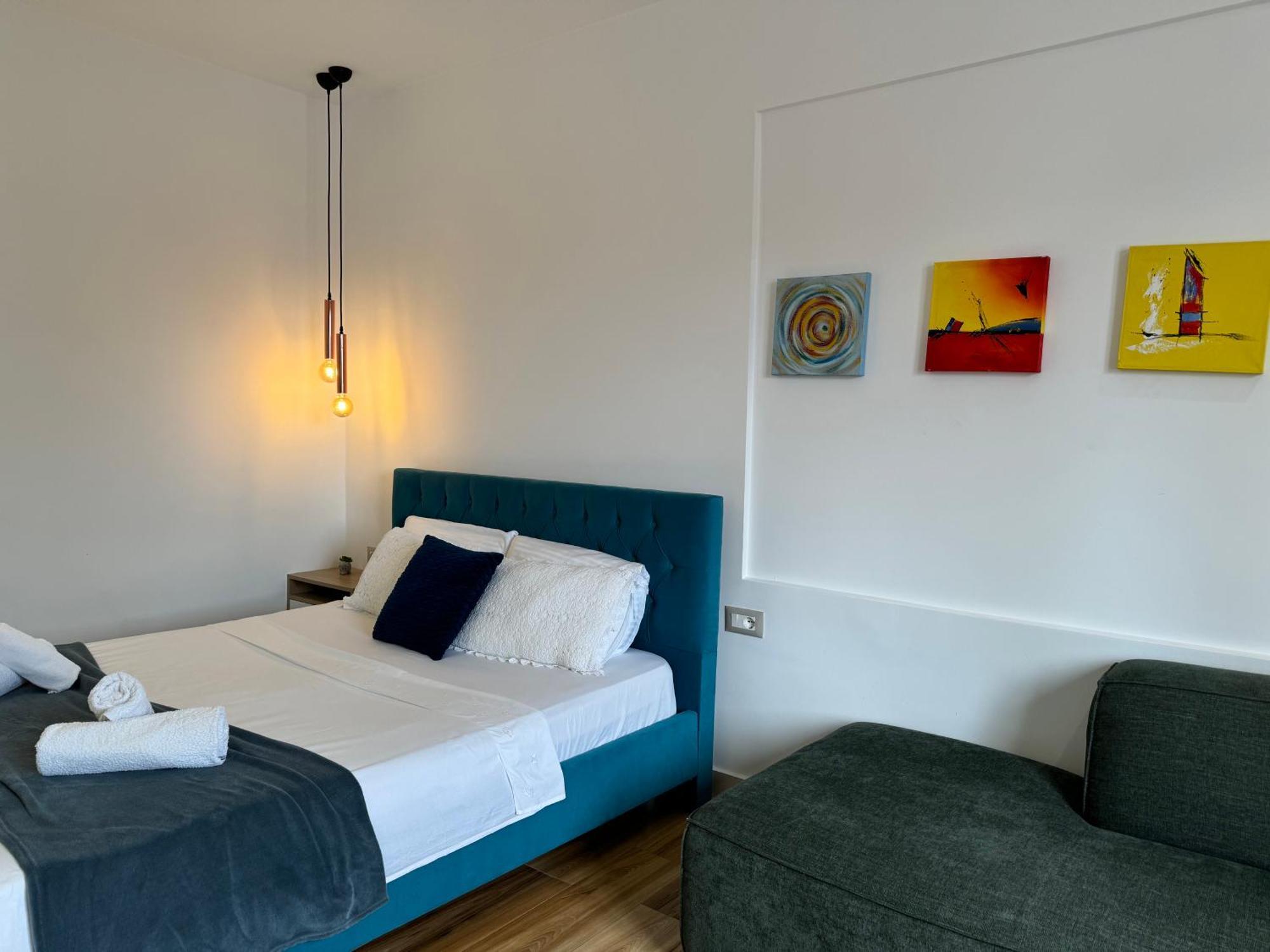 Tirana Elegant Apartment Bagian luar foto